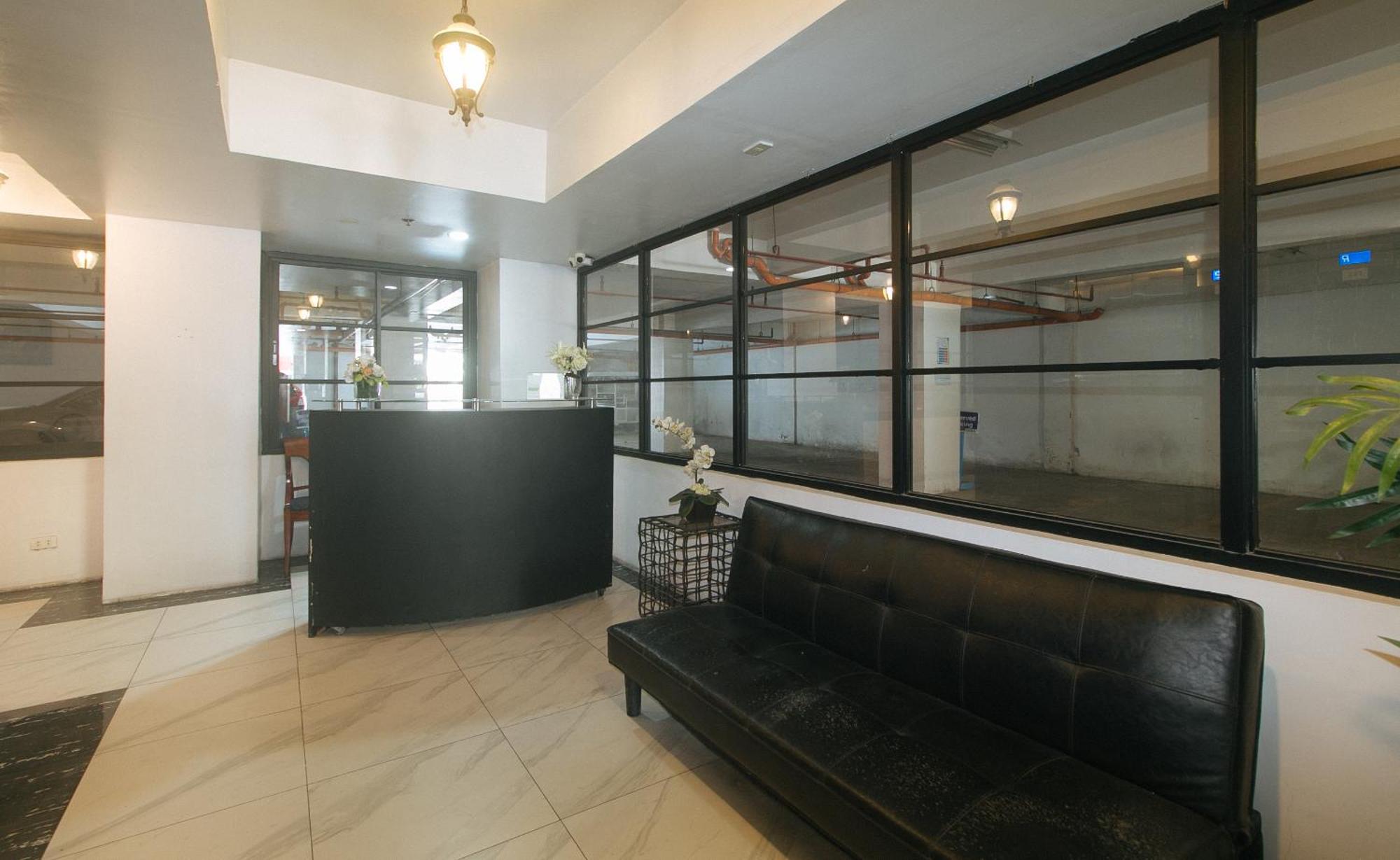 59 Xavierville By Reddoorz Cubao Экстерьер фото