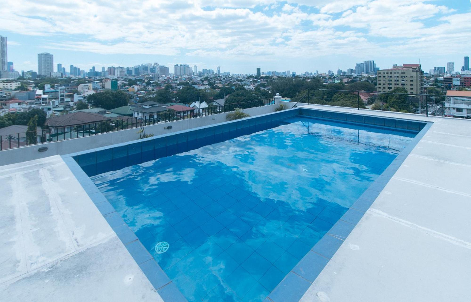 59 Xavierville By Reddoorz Cubao Экстерьер фото